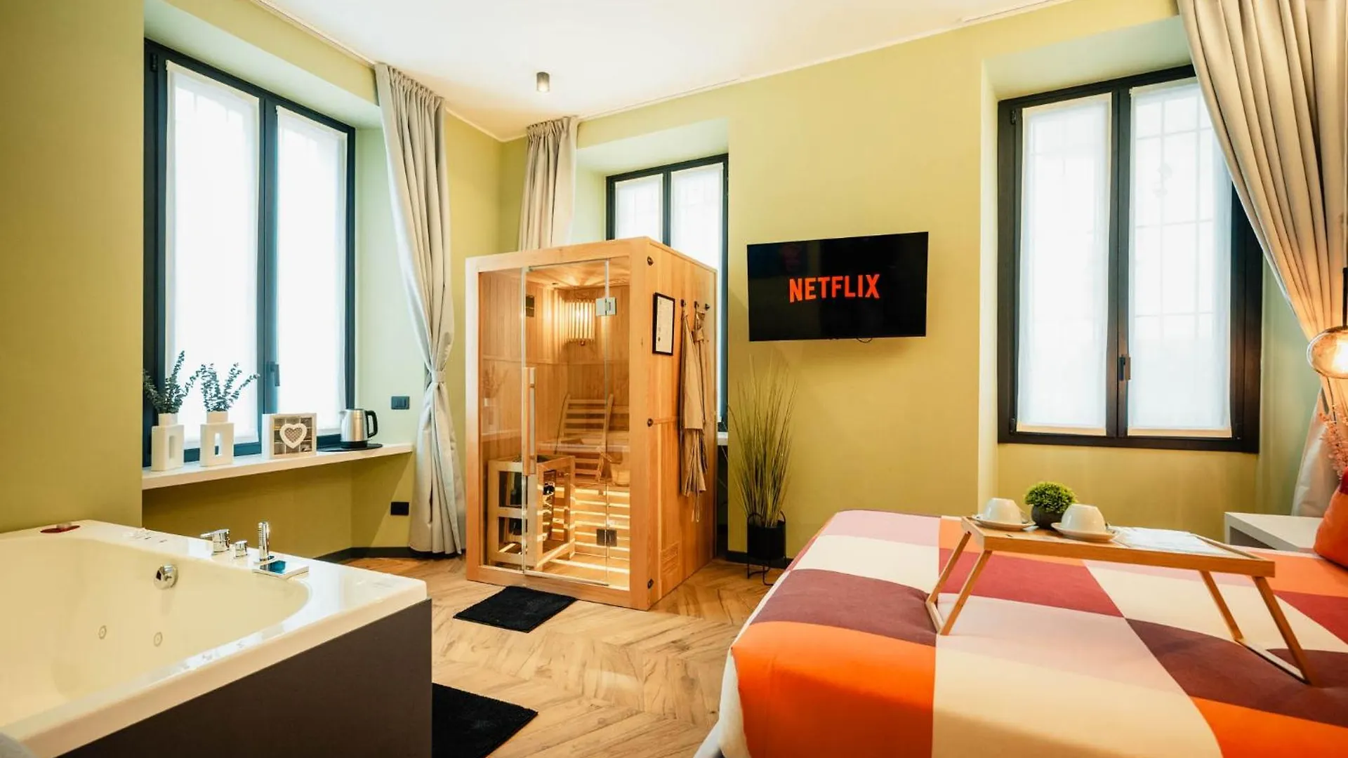 Marylin'S Suite&Spa Con Parcheggio Privato Como